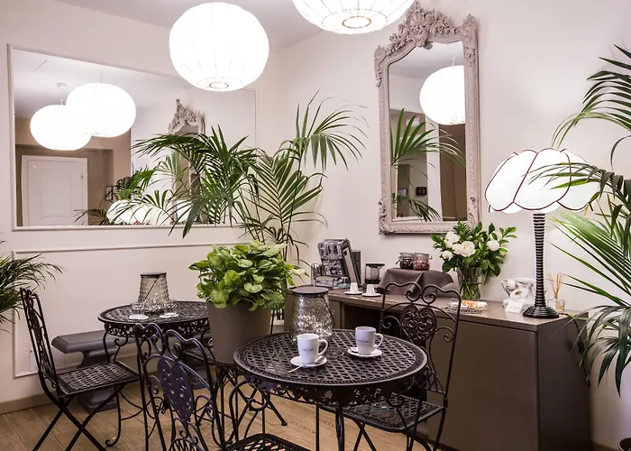 Chic&Town Luxury Rooms Piazza di Spagna Roma